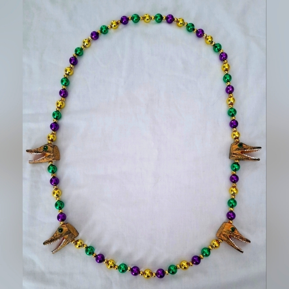 Mardi Gras Specialty Beads Swamp People Alligator Gold Purple Green
